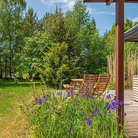 度假居 4 Person In Ans By-by Traum Roe